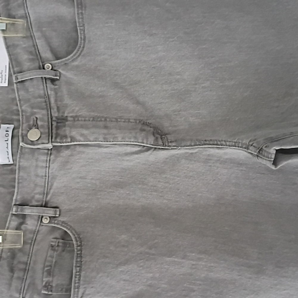 Gray Women's Loft Kick Crop Jeans, New With Tag - Picture 5 of 10